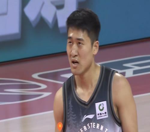 火箭以,分优势击败,爵士,万博manbetx体育平台,万博体育官网,万博体育app下载,ManBetX,SPORTS